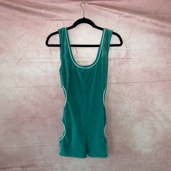 Mint green/white romper - Picture 1 of 2